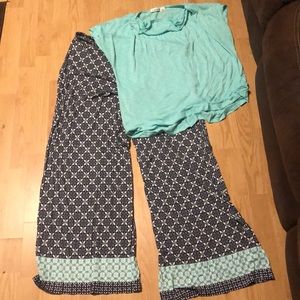 Women Wide Legs Pants with matching shirt